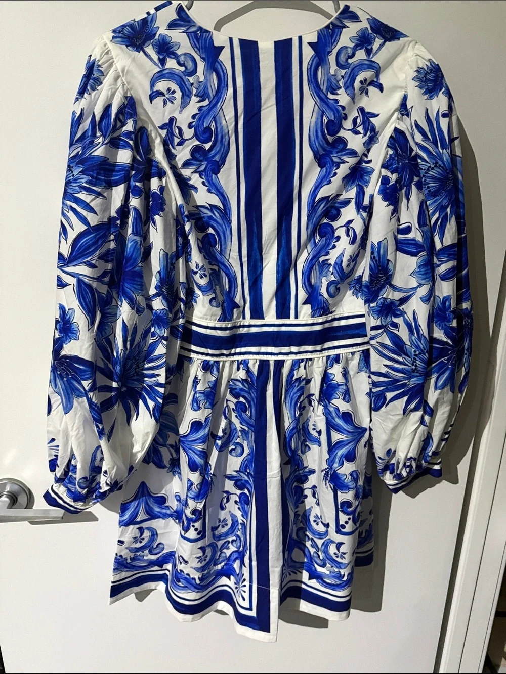 FARM Rio Blue & White Floral Button-Front Mini Dress - Picture 6 of 7